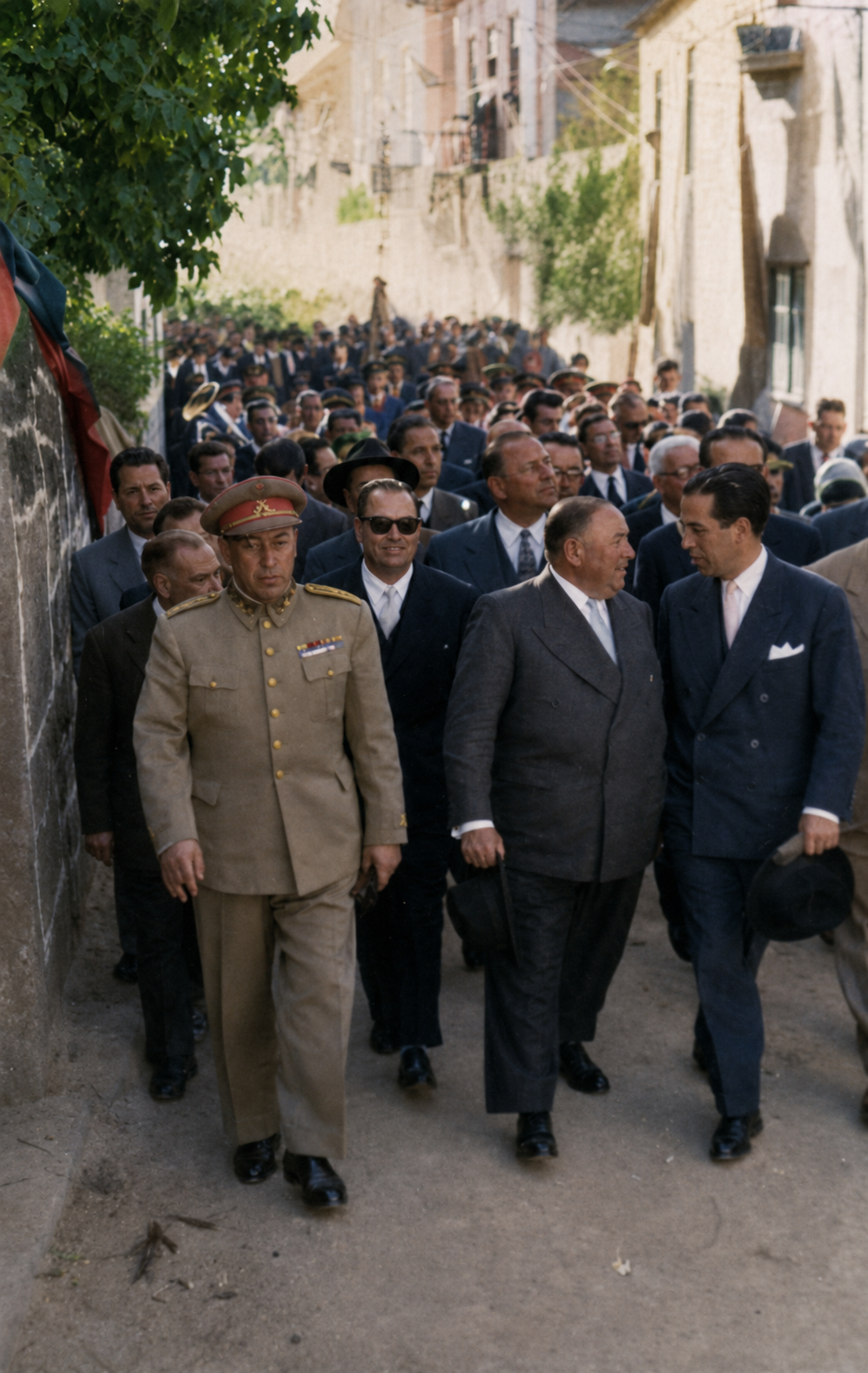 Comendador na Inauguração da Fundação José Nunes Martins, 1958